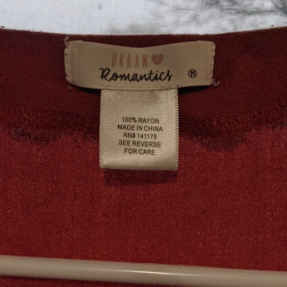 Blouse - Picture 3 of 4